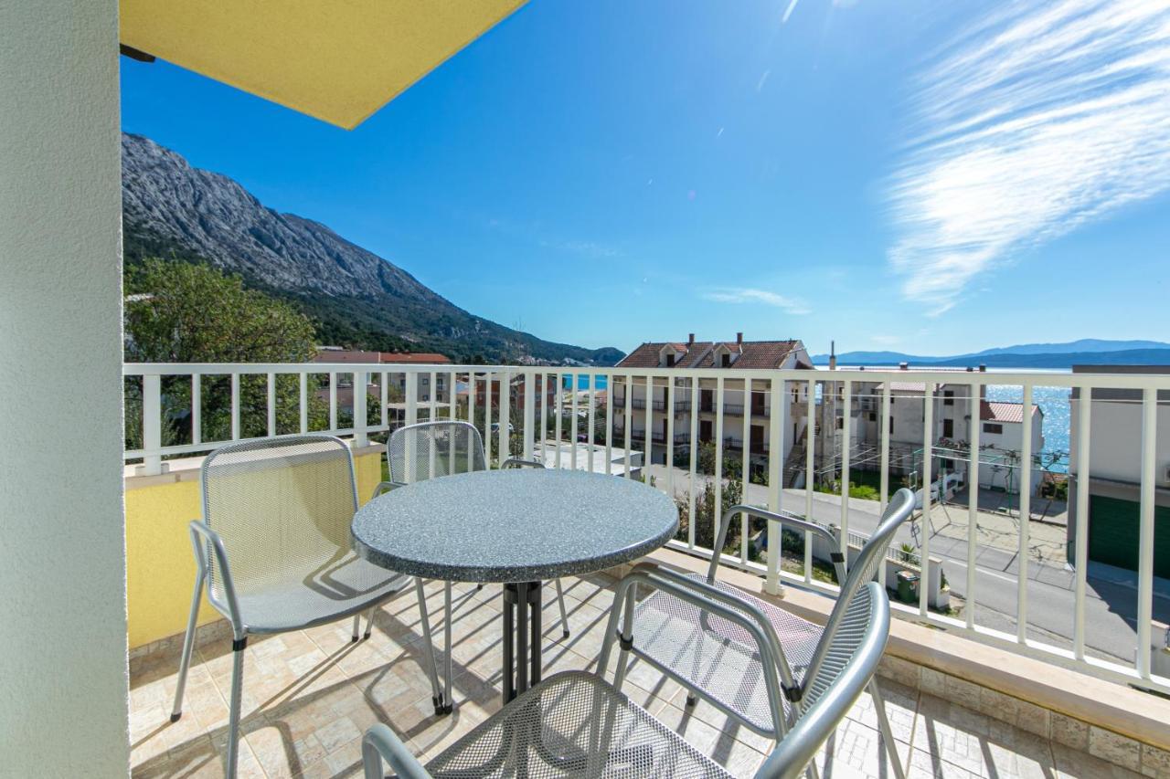 Apartments By The Sea Igrane, Makarska - 20014 Exterior photo
